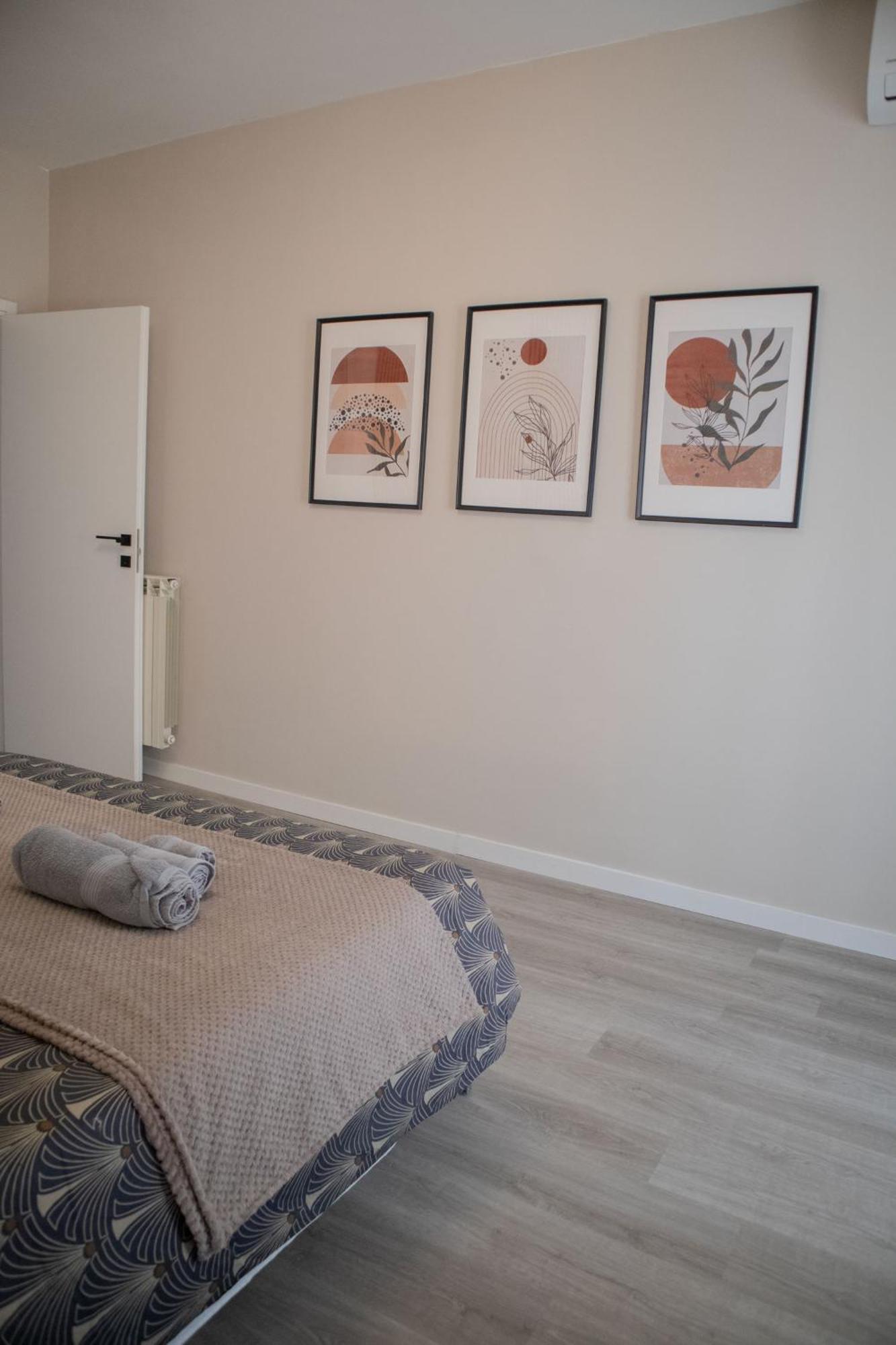 Sara'S Home - Modern Apartment Near Metro, Perfect For Families And Groups In Rom Exterior foto